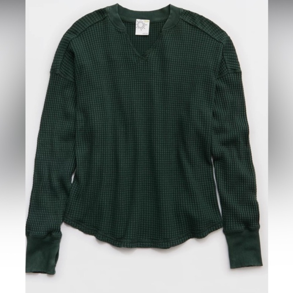 NWT OFFLINE By Aerie Wow! Waffle Notch Neck Long Sleeve T-Shirt